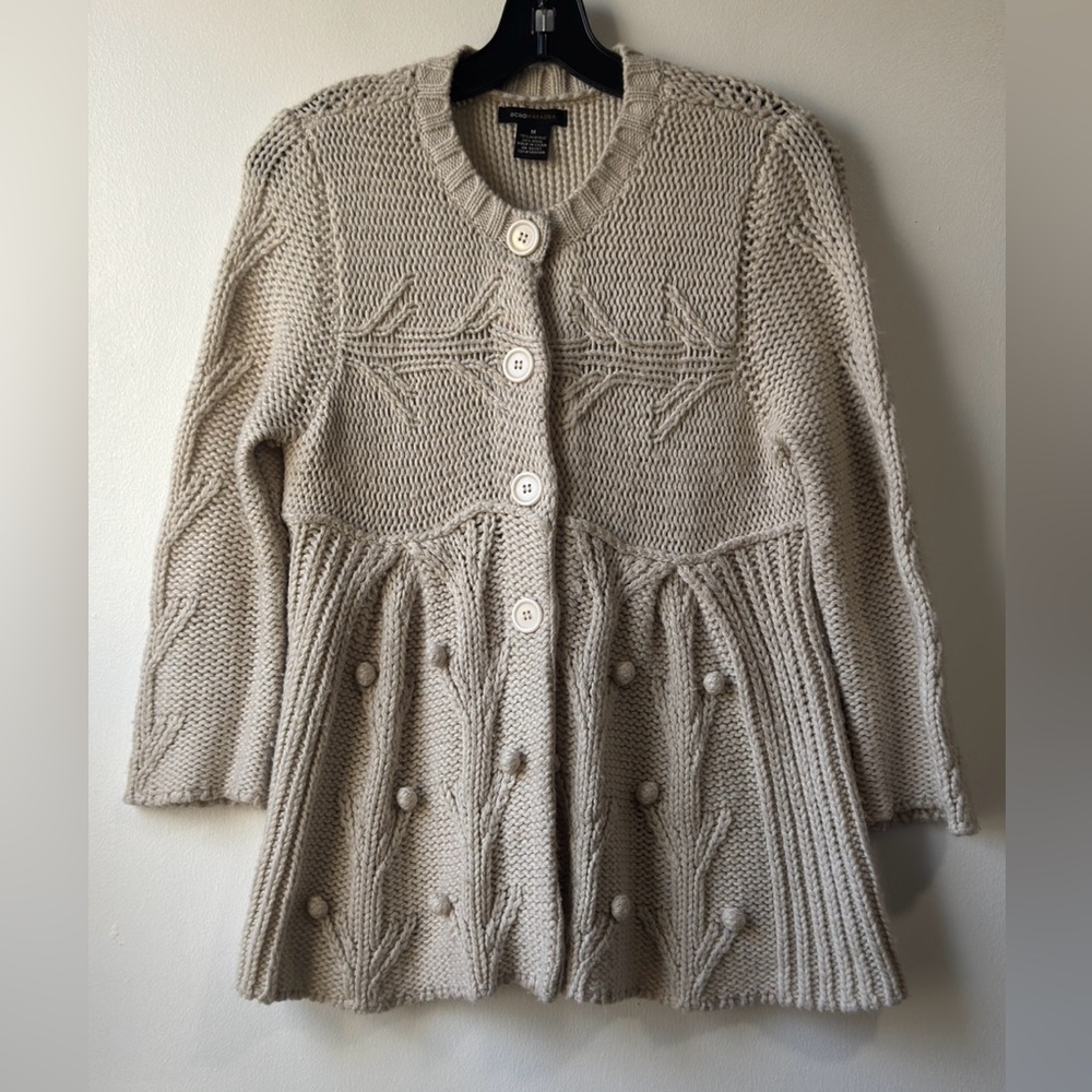Vintage BCBGMaxAzria Women’s Cream Cardigan Sz M - Picture 4 of 8